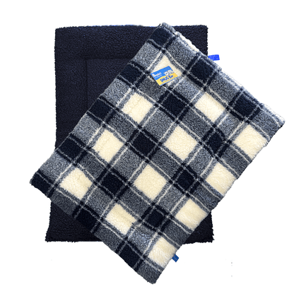 Snug'Em Ultra-Soft Pet Fleece Mat - Tartan